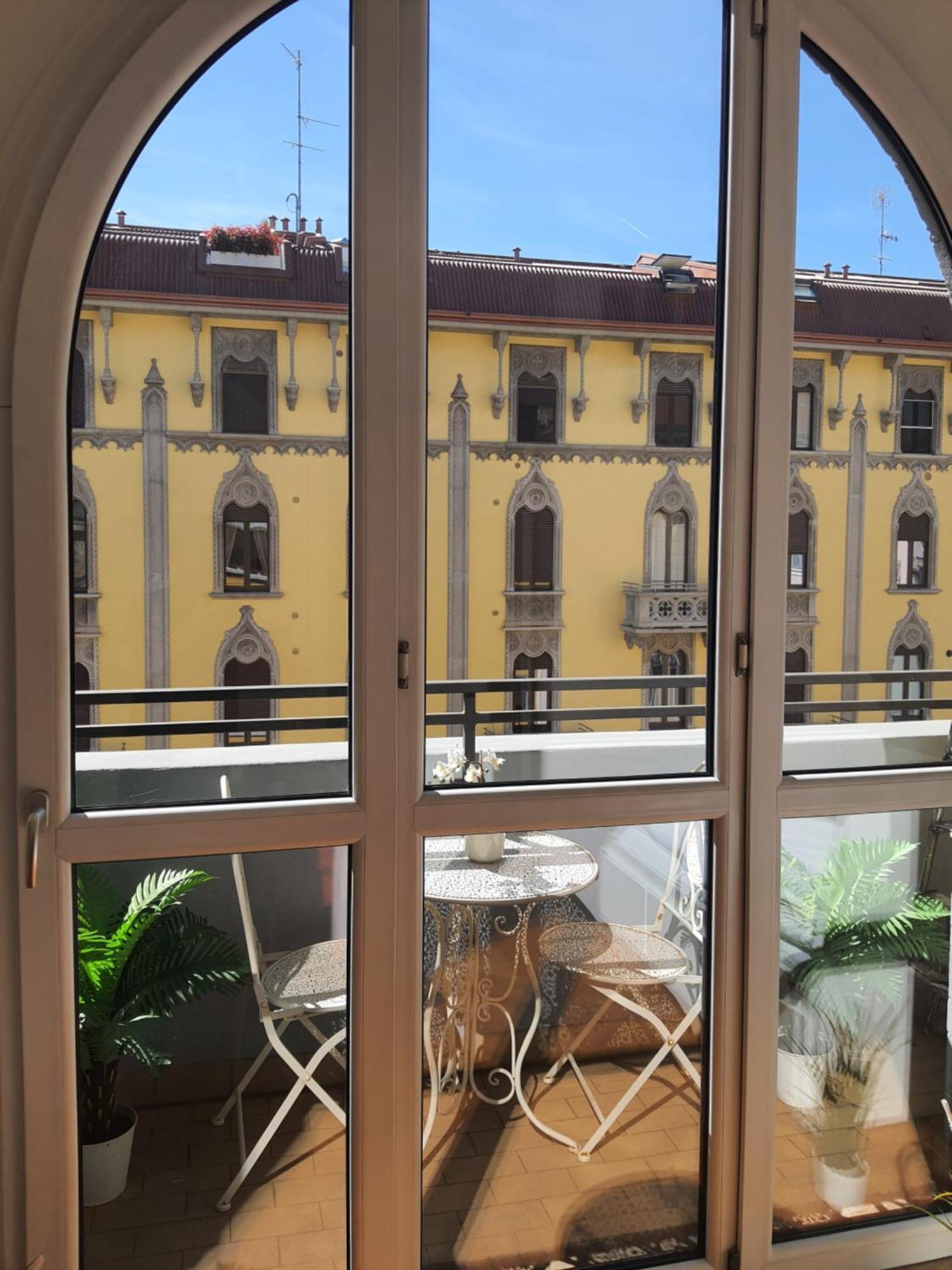 Apartament Elegante Monolocale - Pecchio 1930 Mediolan Zewnętrze zdjęcie